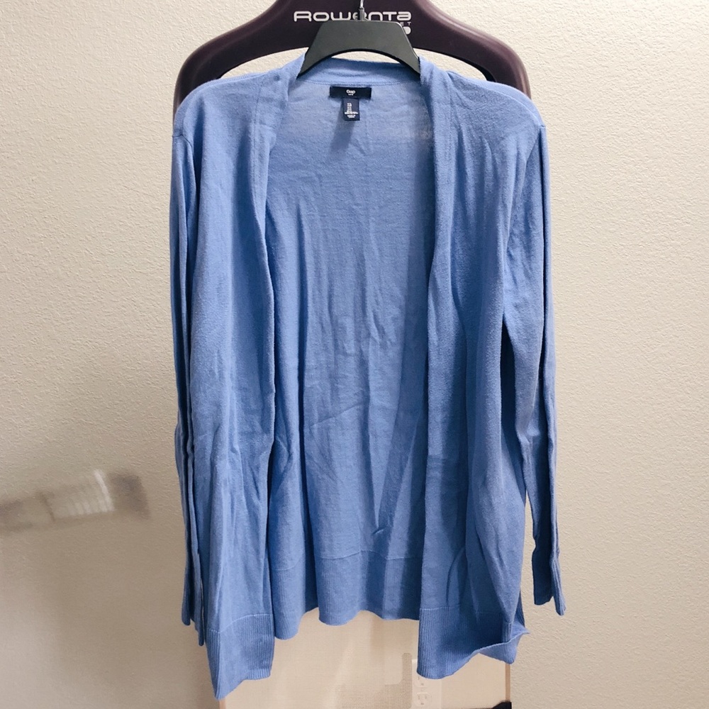 GAP cardigan